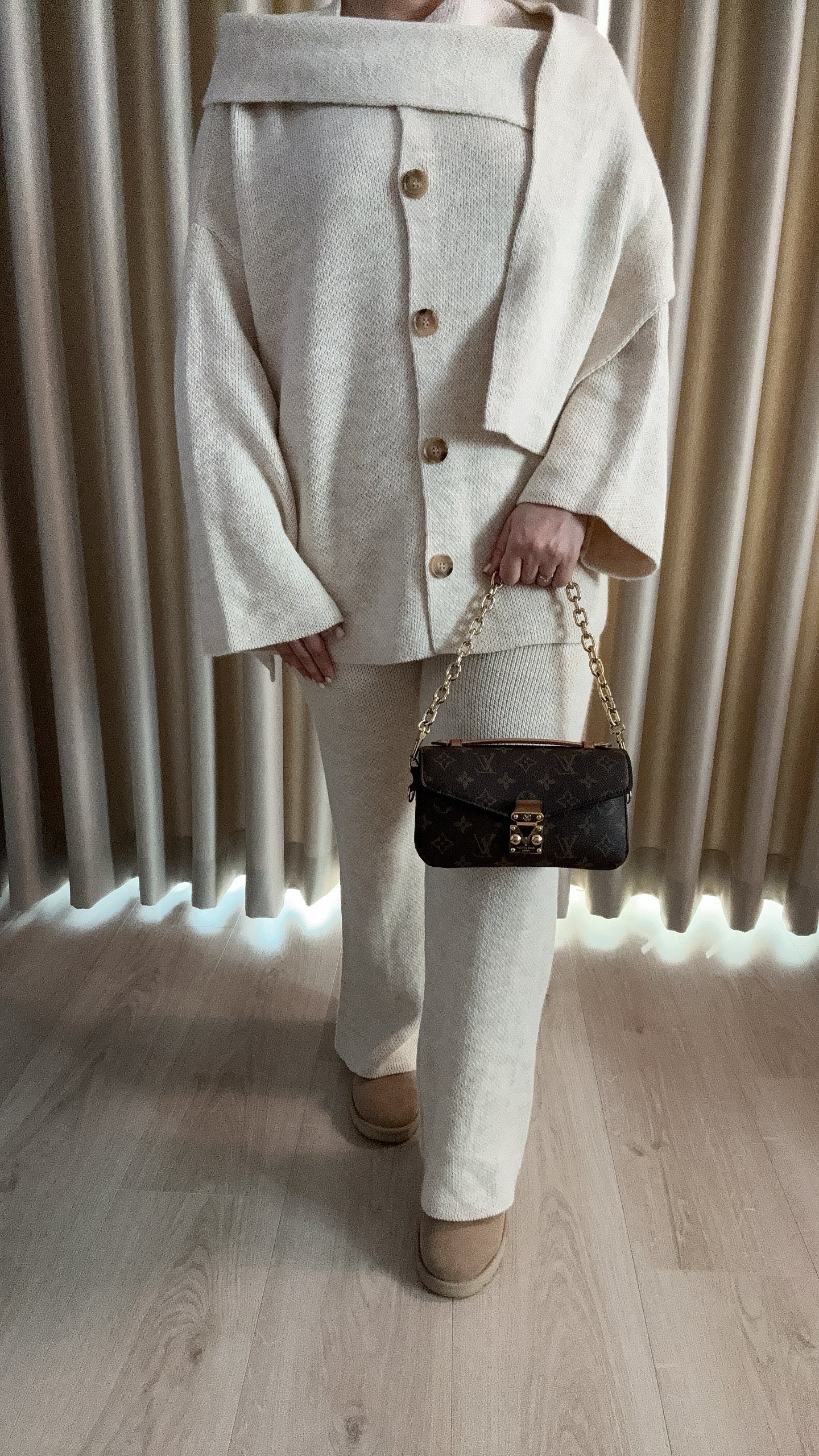 Knit set met overslag beige