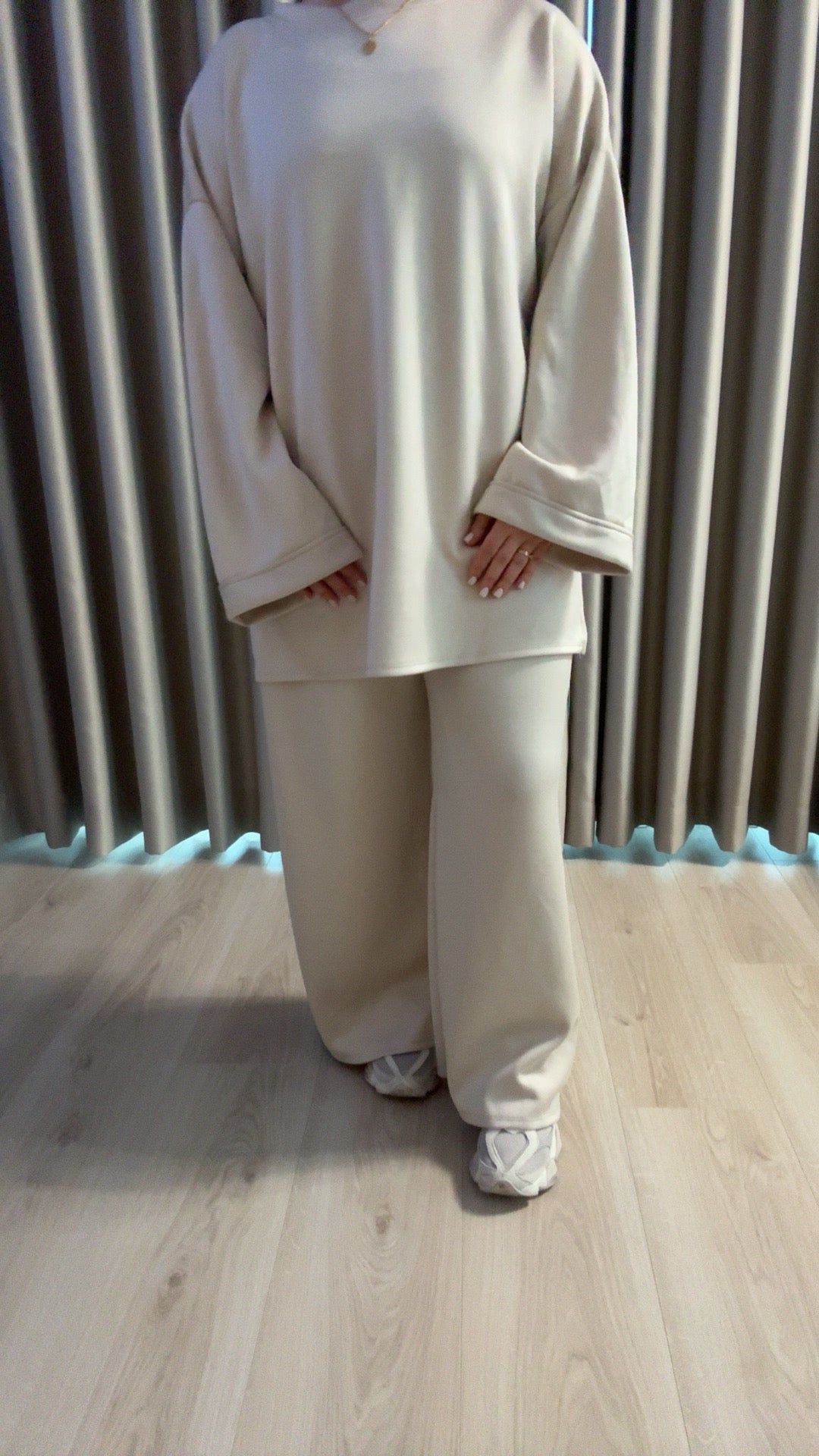 Basic oversized pak beige