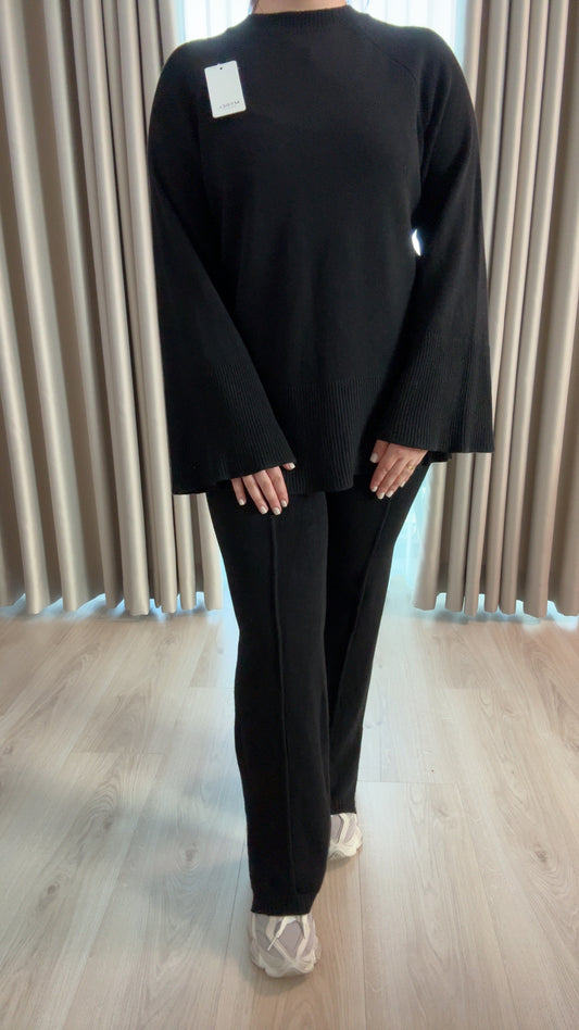 Lina set zwart